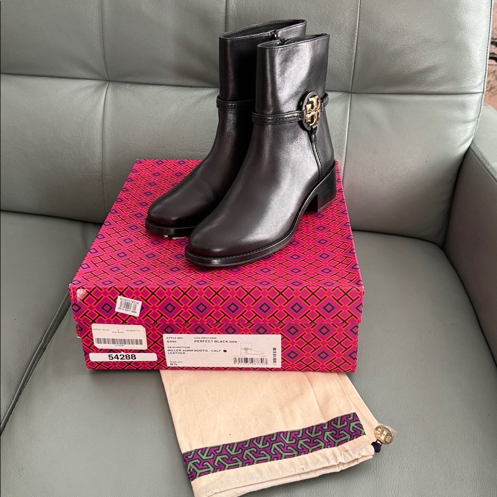 Tory Burch NWT Miller 45MM Leather Ankle Bootie - Picture 9 of 9